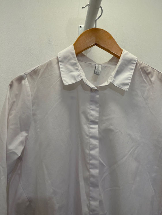 Billede af hvid skjorte