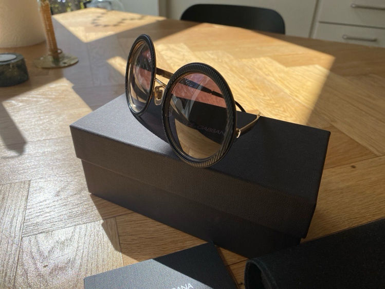 Billede af Dolce & Gabbana solbriller