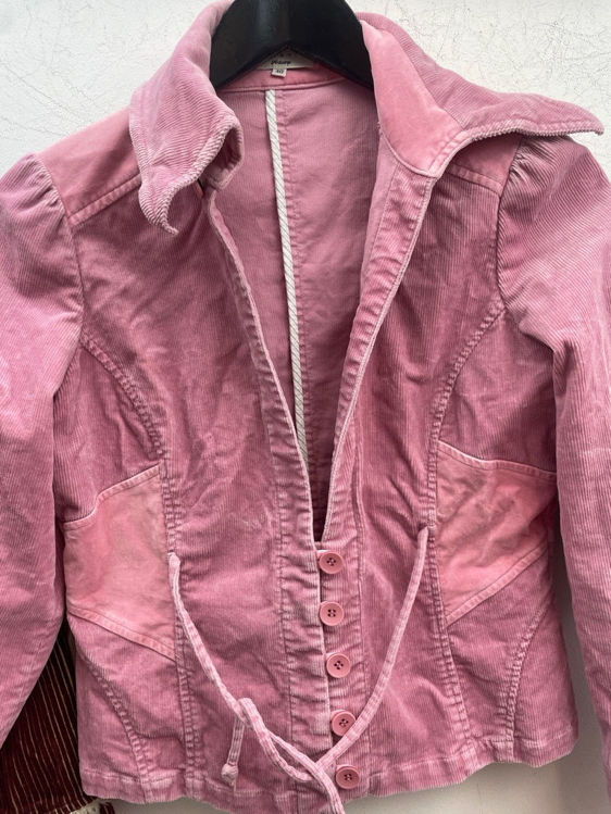 Billede af Pink fløjsjakke
