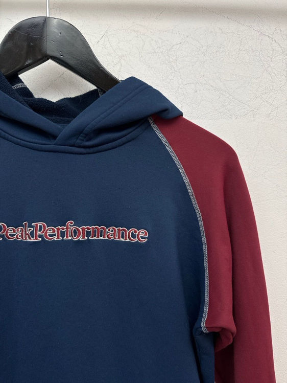 Billede af Peak Performance hoodie