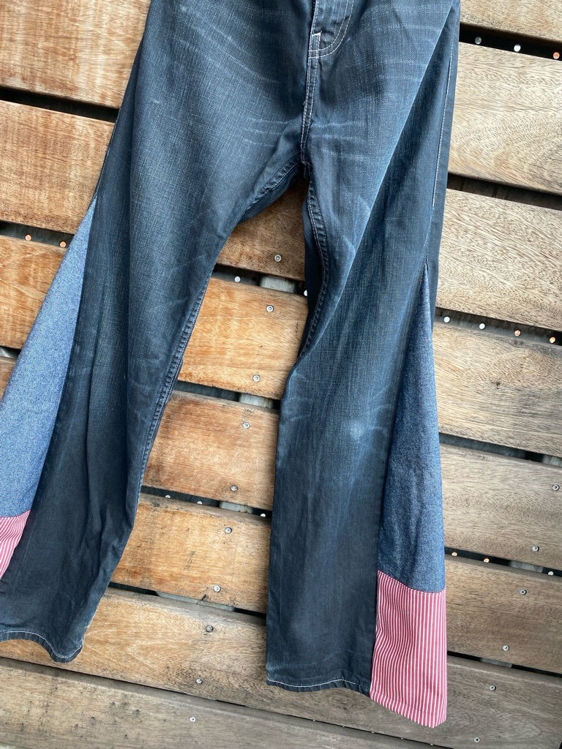 Billede af Levis 504 str 30/32 wide leg “tønde buks”