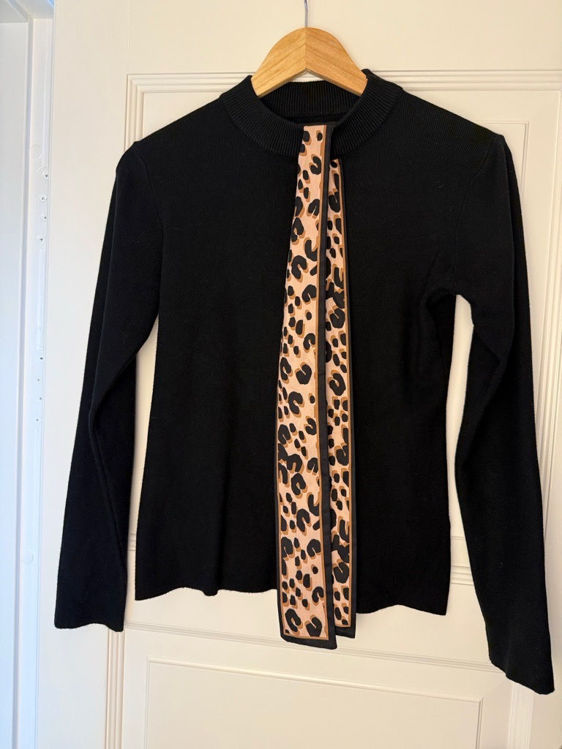 Billede af QED London Black Sort Jumper Leopard Bow