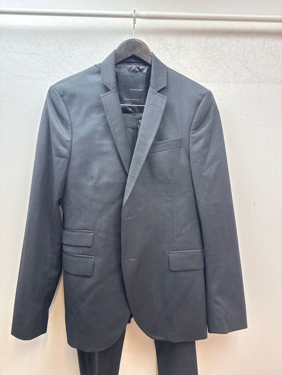 Billede af Black tag Zara suit