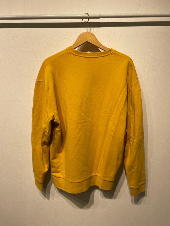 Billede af Yellow sweater