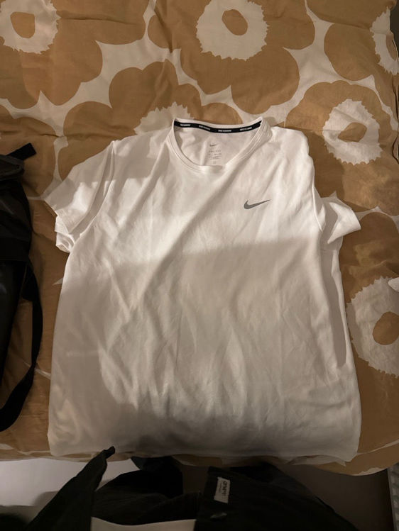 Billede af Nike løbe t-shirt 