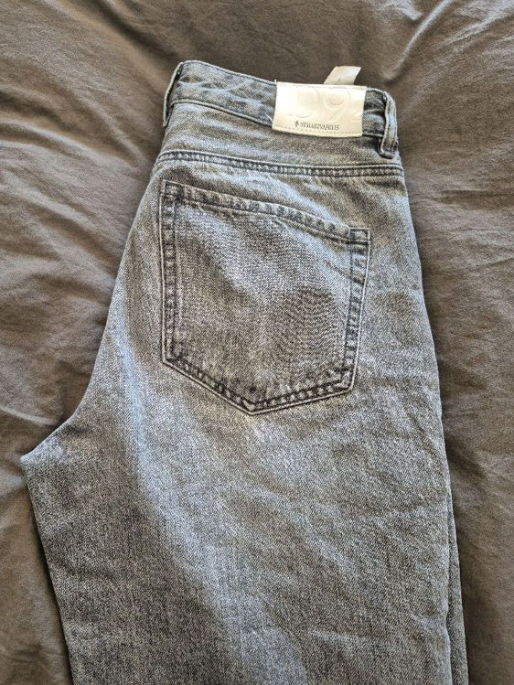 Billede af Stradivarius grå jeans