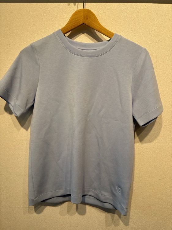 Billede af Lyseblå t-shirt 