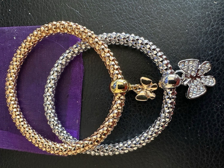 Billede af armbånd