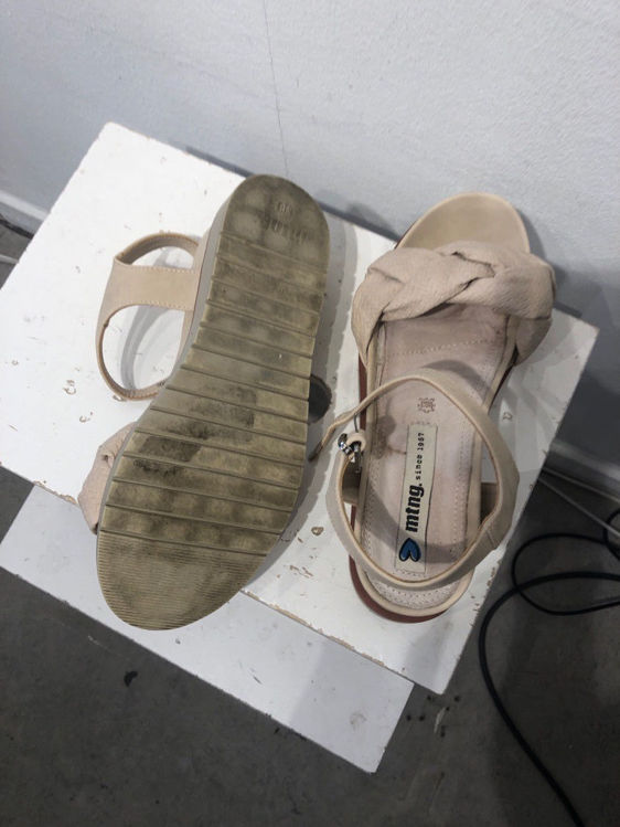 Billede af mtng, sandaler